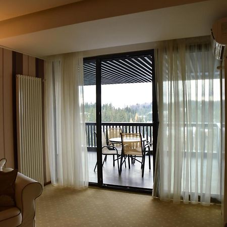 Apartament Executive Vedere Munte Alpin Resort Poiana Brasov Ngoại thất bức ảnh