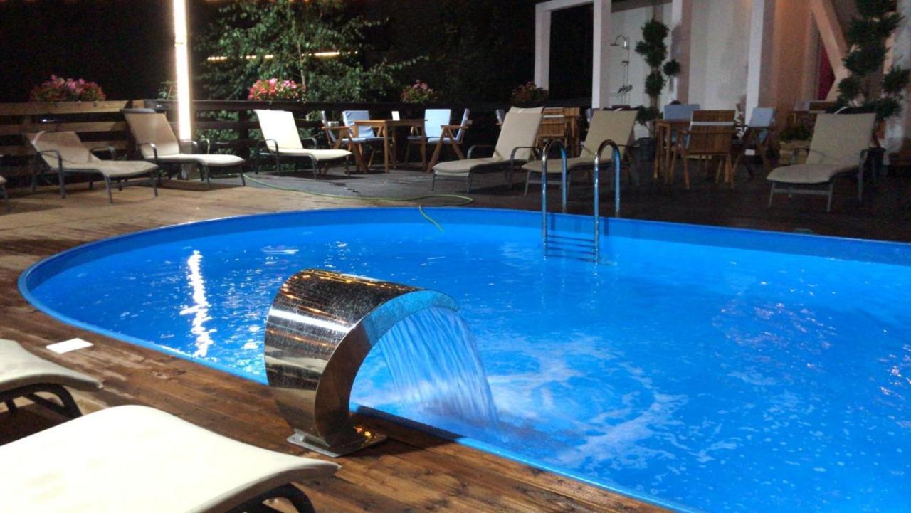 Apartament Executive Vedere Munte Alpin Resort Poiana Brasov Ngoại thất bức ảnh