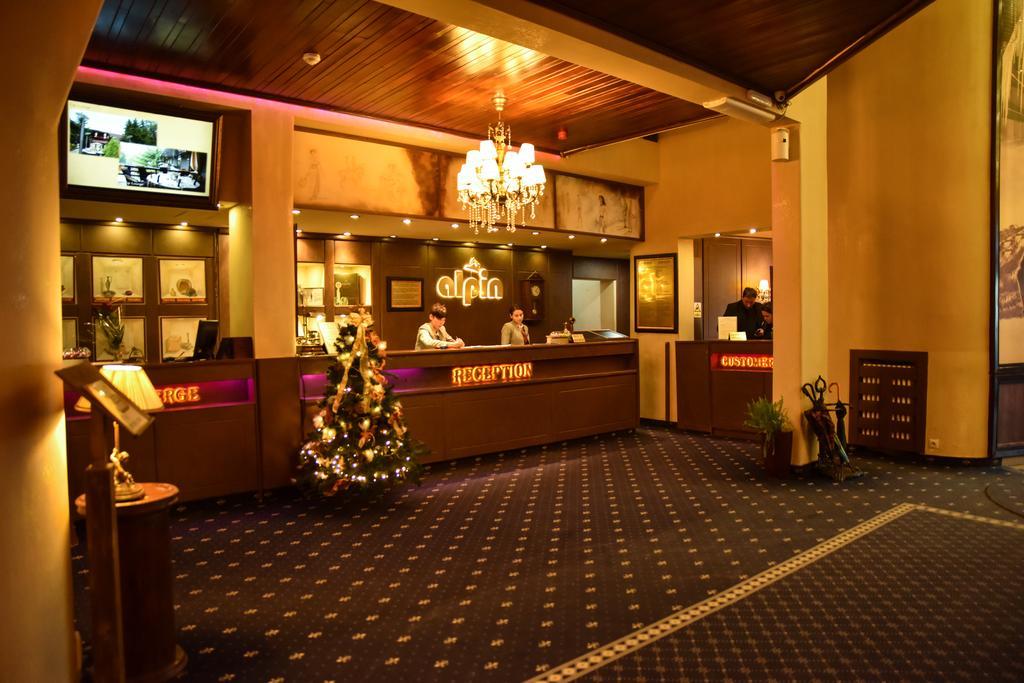 Apartament Executive Vedere Munte Alpin Resort Poiana Brasov Ngoại thất bức ảnh