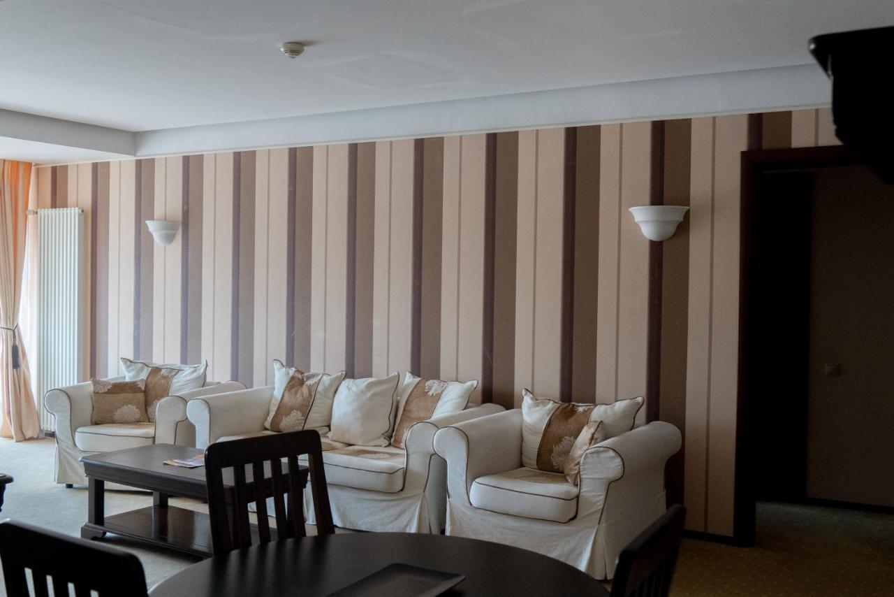 Apartament Executive Vedere Munte Alpin Resort Poiana Brasov Ngoại thất bức ảnh