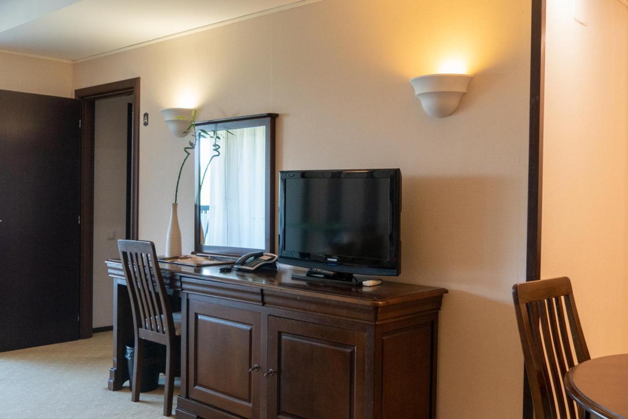 Apartament Executive Vedere Munte Alpin Resort Poiana Brasov Ngoại thất bức ảnh